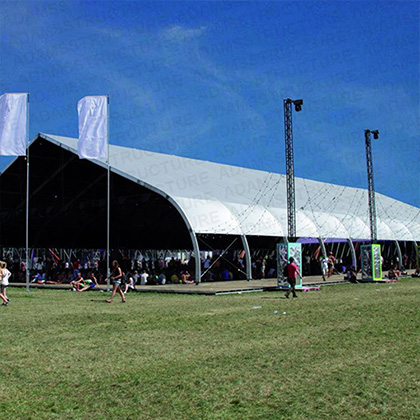 Curve Tent